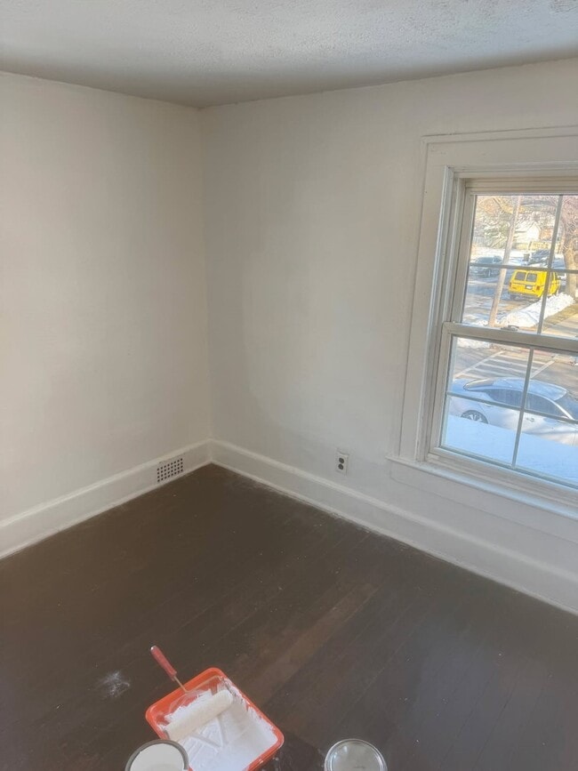 Photo - 528 N Horsman St