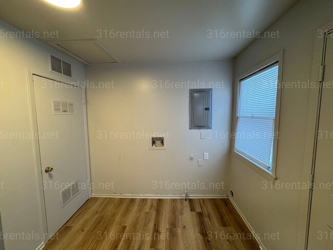 Photo - $1,025 - 3 bed 1 bath - Single Family Home *COMING SOON*