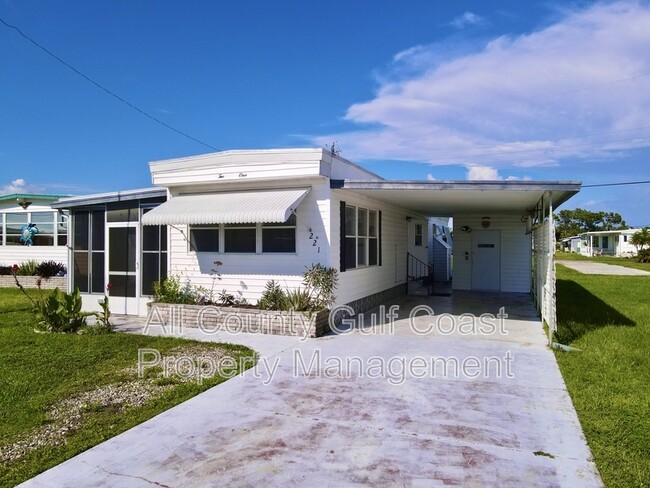 Building Photo - 221 Trailorama Dr Rental