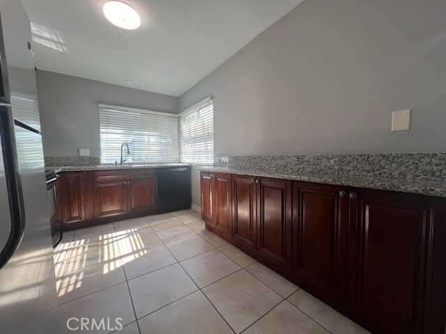 Photo - 21063 Lycoming St