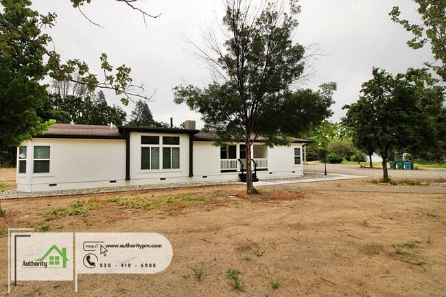 Photo - 22190 Vallotton Ln