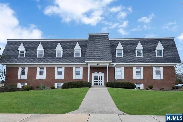 Building Photo - 573 Valley Rd Unit 9C-9C Rental