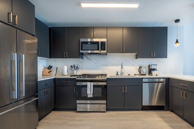 Photo - 333 Huguenot St Unit FL25-ID1039272P