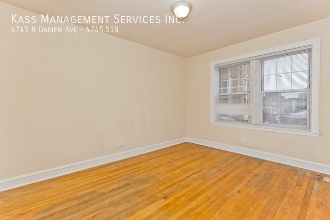 Photo - 4745 N Damen Ave Unidad 4745.51B