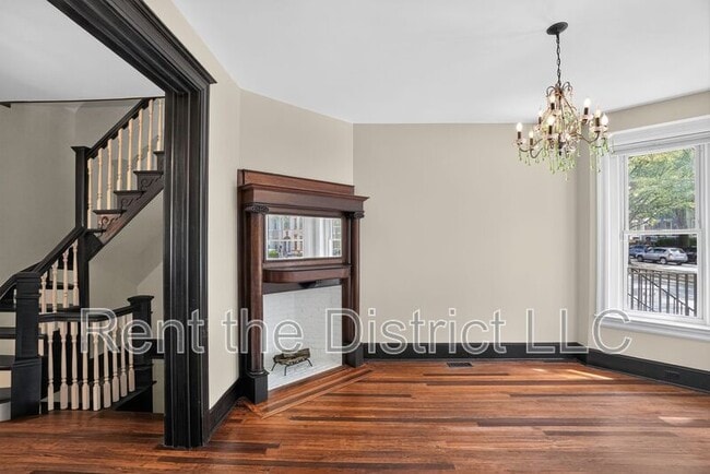 Photo - 37 Rhode Island Ave NW