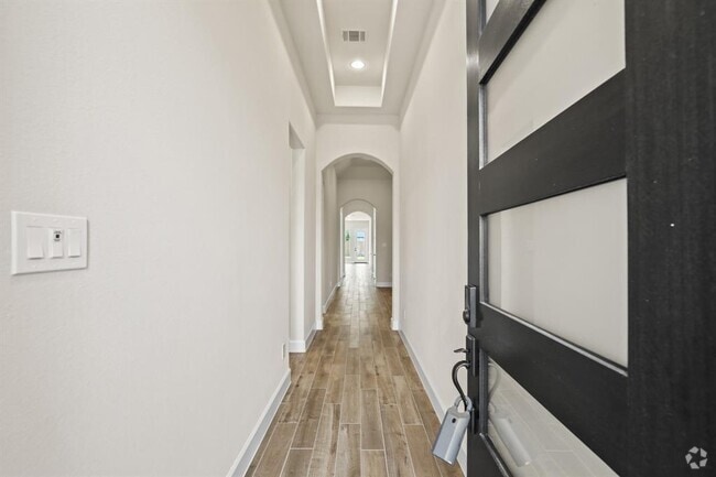 Building Photo - 18511 Wolf Mountain Ln Rental