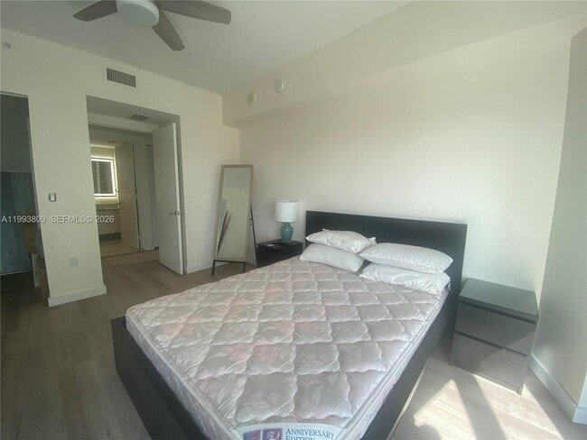 Photo - 185 SW 7th St Unit 2510