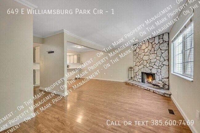 Photo - 649 E Williamsburg Pk Cir
