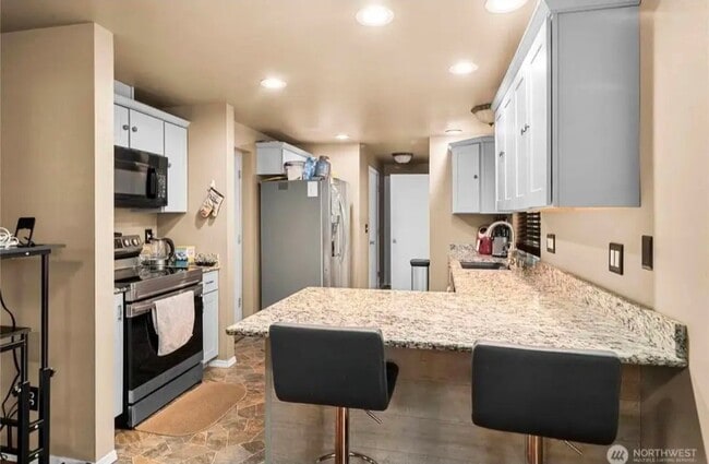 Photo - 7923 Incline Ct SE
