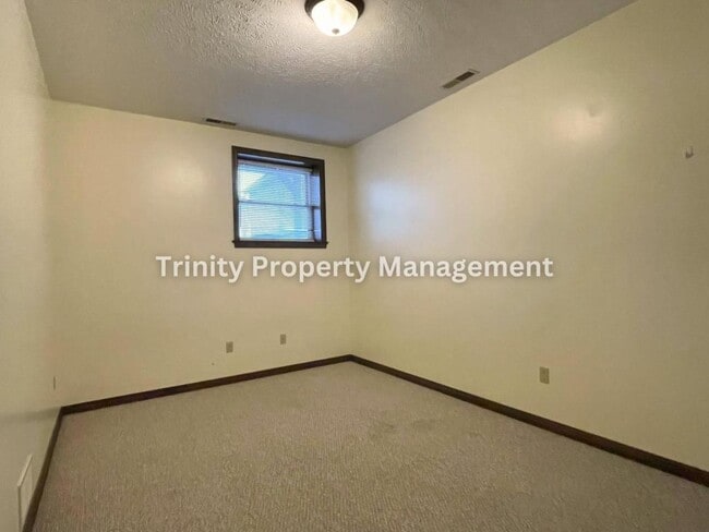 Photo - 1419 W Pike St