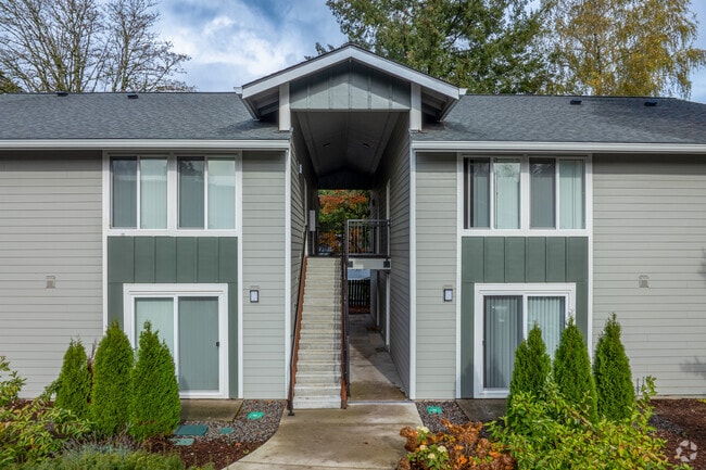 Building Photo - The Ridge at Bull Mountain Rental