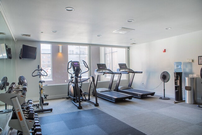 Photo - 132 N Jefferson St Unit SI ID1379058P