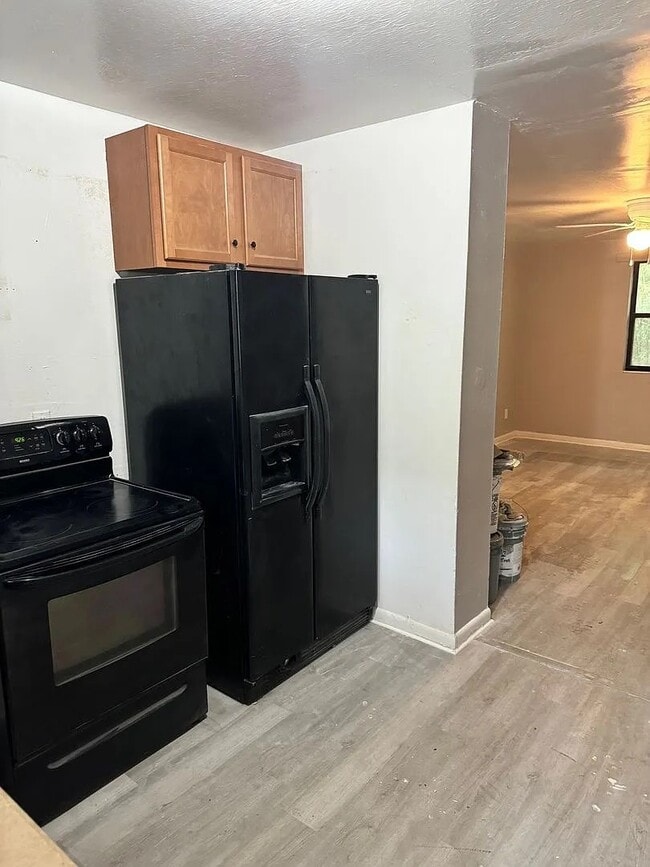 Photo - 2984 Myra St Unit 4