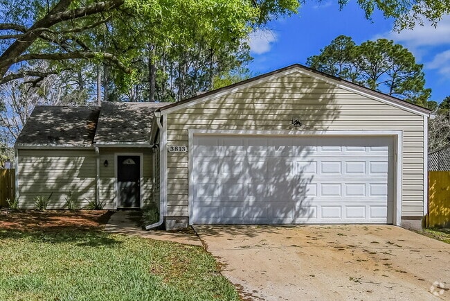 Building Photo - 3813 Tree Lake Dr Rental