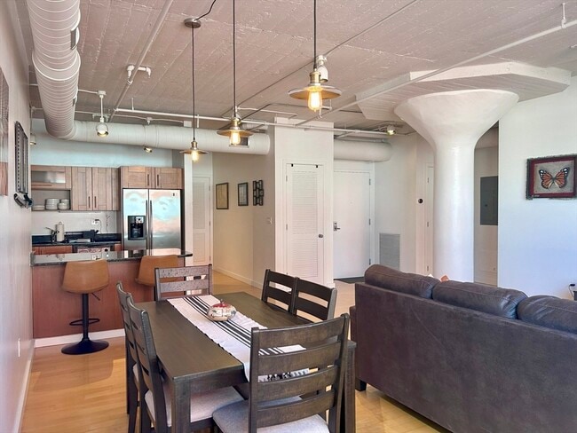 Photo - 210 South St Unit 11-3