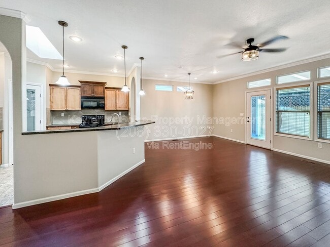 Photo - 9259 W Olivia St