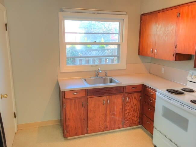Photo - FEWEK01 Unit 8232
