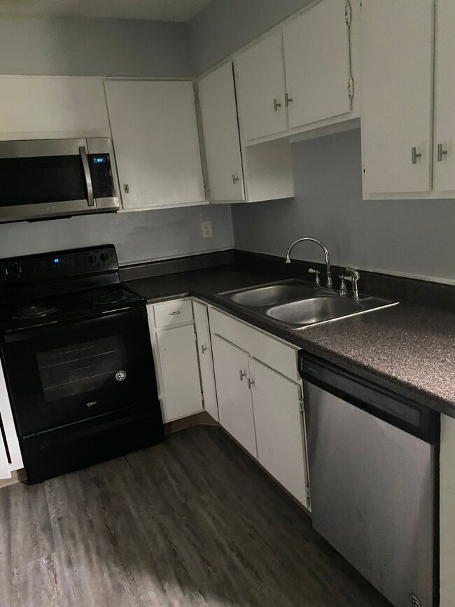 Photo - Lugo Riverhill Unit E-1