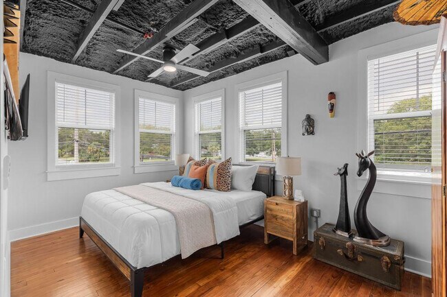 Photo - 156 Camellia St Unidad ID1266991P