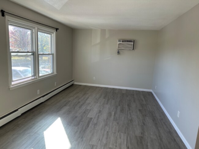 Photo - 202 Lincoln St Unidad 5