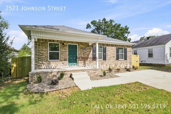 Building Photo - 2521 Johnson St
