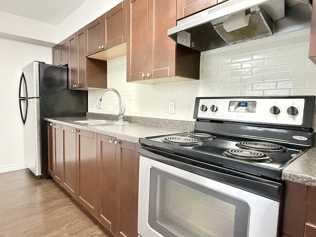 Photo - 20 Bradmon Dr Unit 107