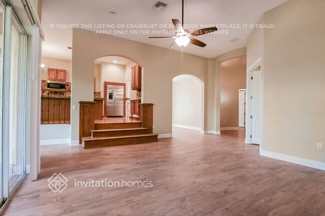 Photo - 38744 Lakeview Walk