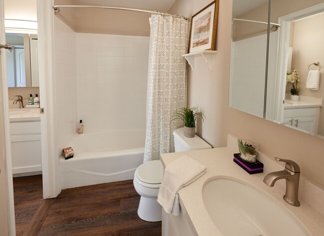 Photo - Riverside 1468-70 Unidad 1468