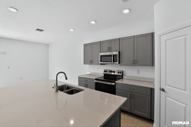 Photo - 316 Riverfront Wy