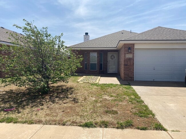Building Photo - Southwest Lubbock Gem:6553 89th Street