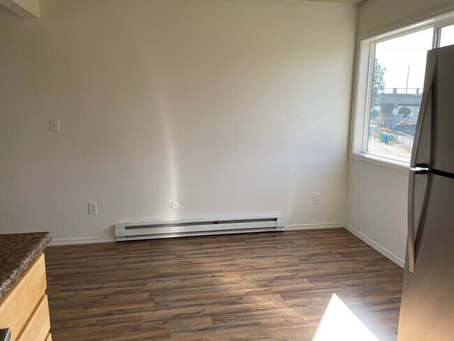 Photo - 1613 NE 81st Ave Unit 1613