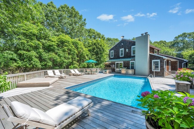 Building Photo - 25 Broidy Ln