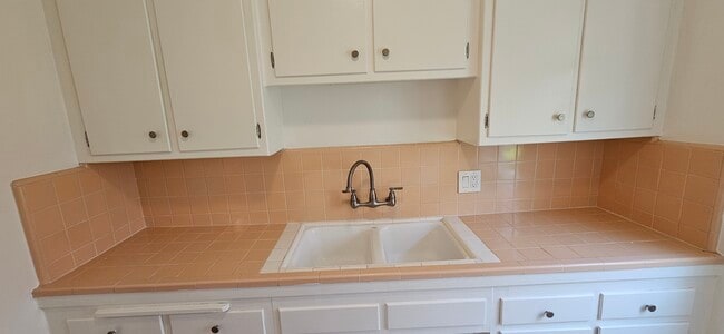 Photo - 1227 S Holt Ave