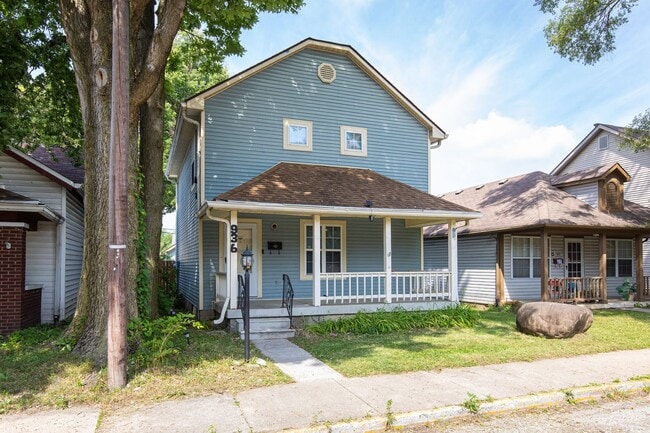 Photo - 936 Camp St