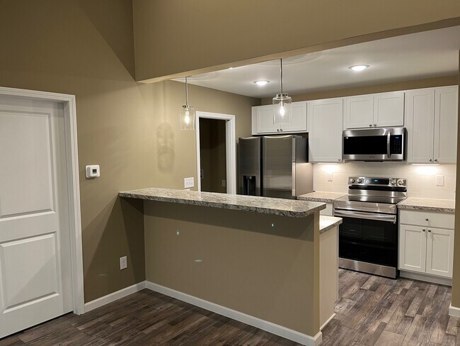 39 Arbor Ct Unit 33