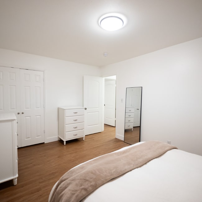 Photo - 183 W 975 N Unidad 189