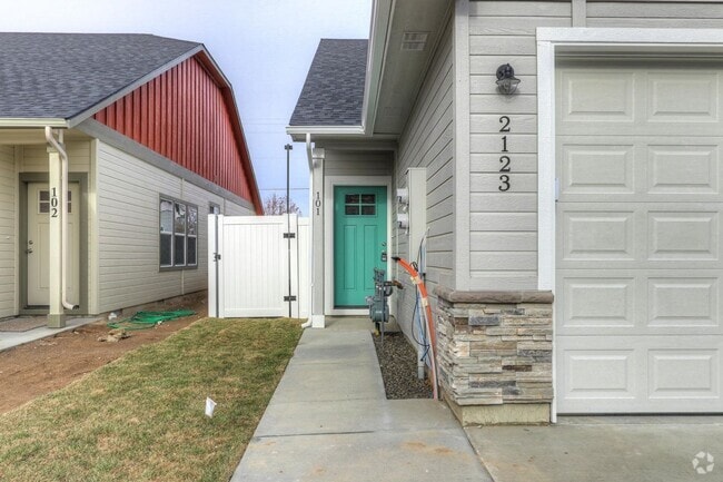 Building Photo - 2207 Ison Ct Unit #101 Rental