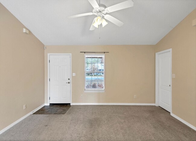 Photo - 8959 Gristmill Way