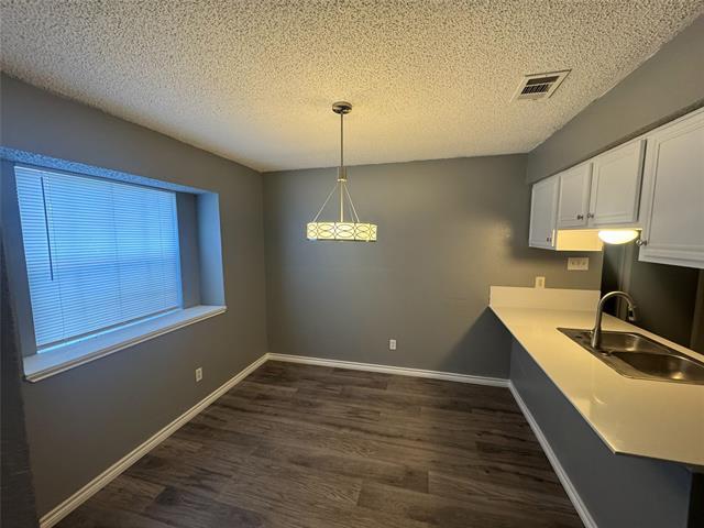 Photo - 1227 Brittany Way