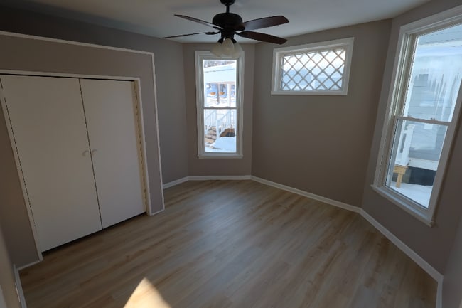 Photo - 1748 W Genesee St Unit 1W