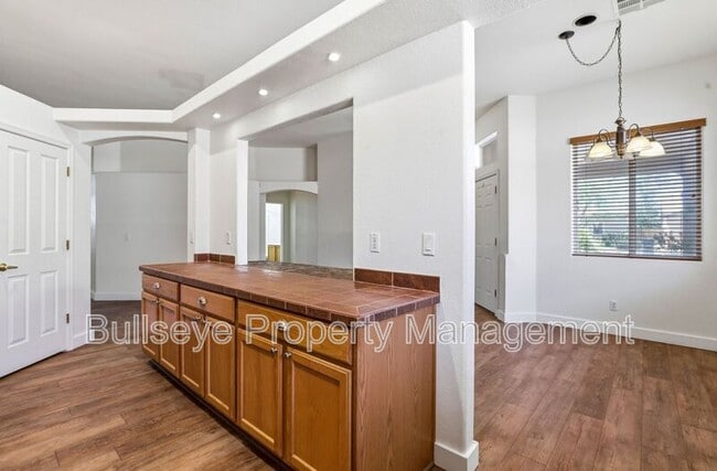 Photo - 6519 S 5th Way