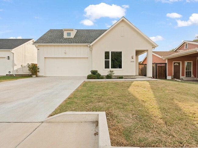 Photo - 2825 Townsend Dr