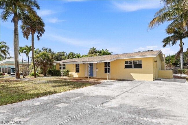 Photo - 1377 11th Ct N