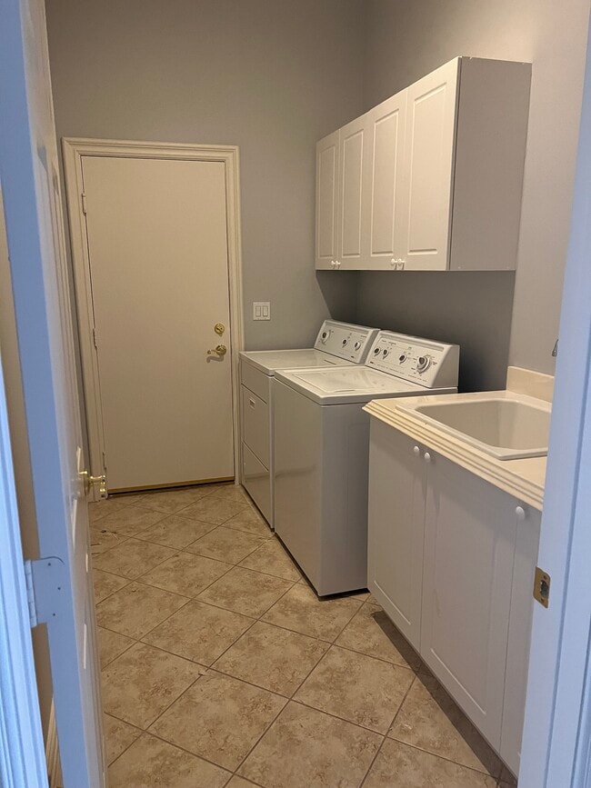 Photo - 39 Sully Creek Ct