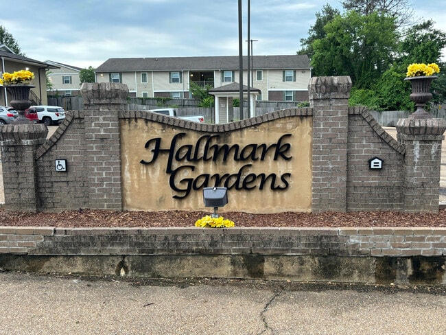 Hallmark Gardens
