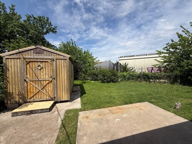 Photo - Sapulpa 3 bedroom 2 Bath