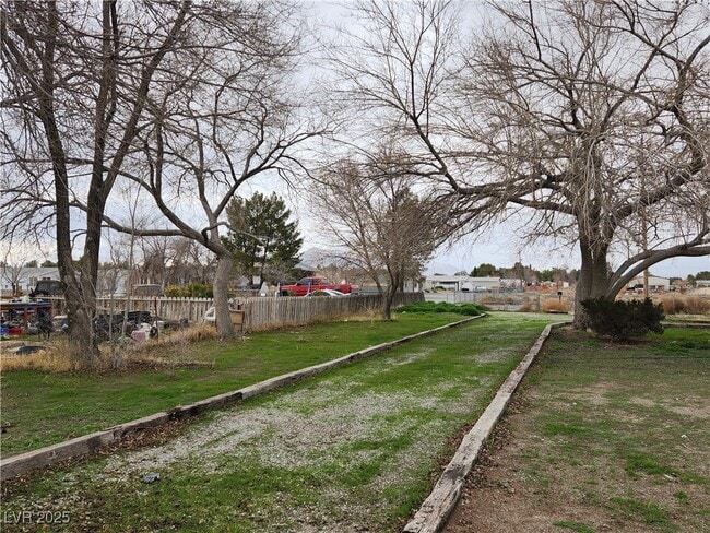 Photo - 1111 Hardy Ln