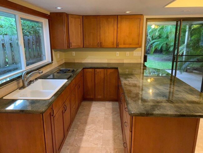 Photo - Kailua- Charming 1 bedroom, 1 bathroom cottage 2 blocks from the beach