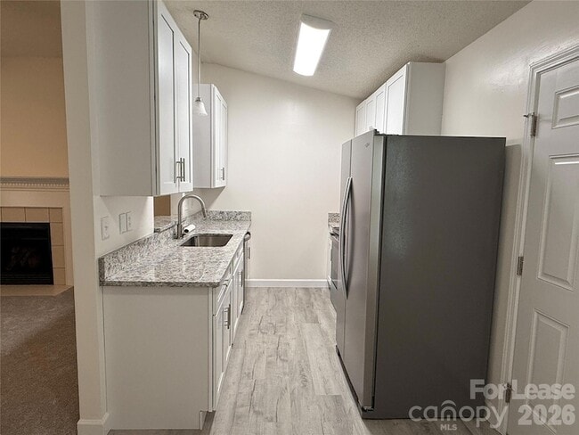 Photo - 404 Kingville Dr