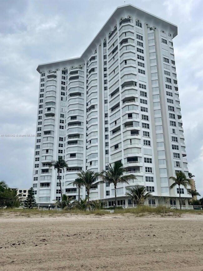 Building Photo - 1340 S Ocean Blvd Unit 407 Rental
